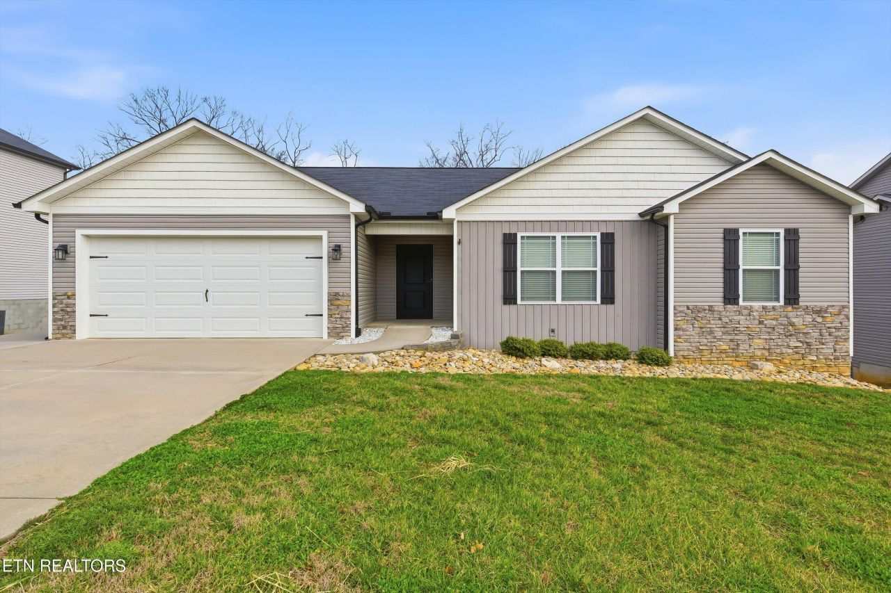 7928 Poplar Grove Lane, Powell, TN 37849 Main Photo