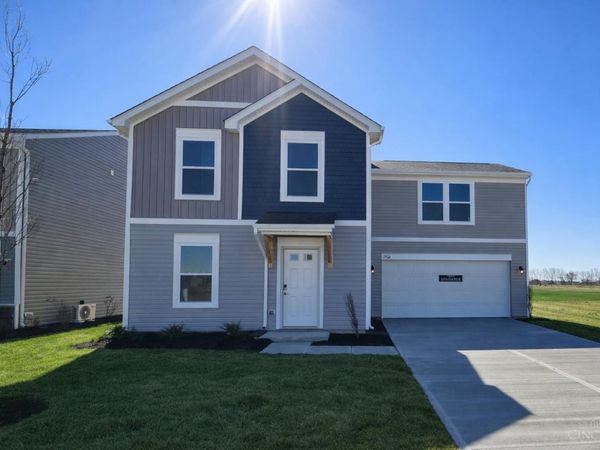 2924 Huntington Drive, Troy, OH 45373