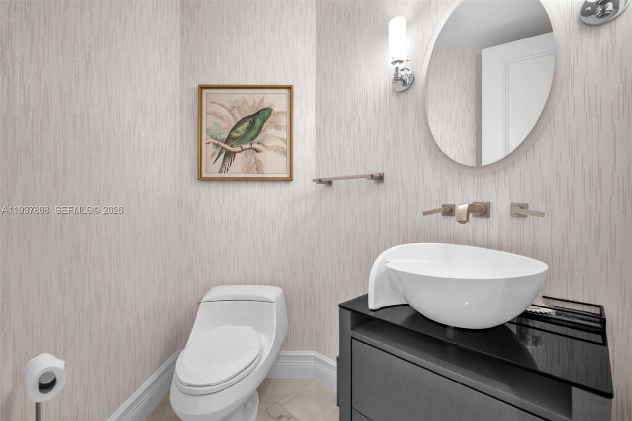 16051 Collins Ave, Unit 2001, Sunny Isles Beach, FL 33160 Photo