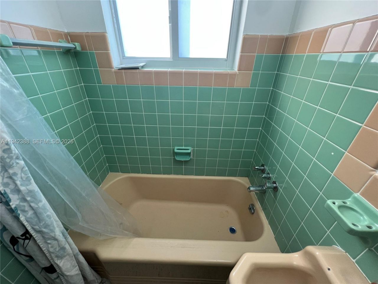 8801 SW 42nd St, Miami, FL 33165 Photo