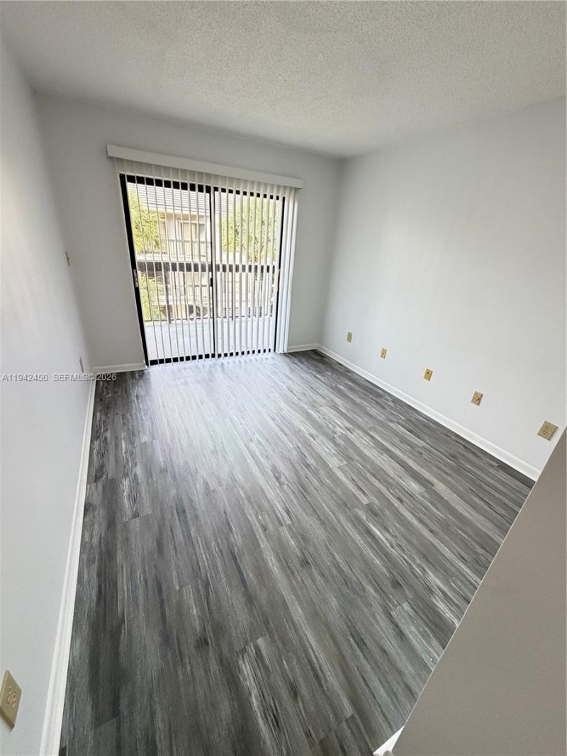 8810 SW 132nd Pl, Unit 403DN, Miami, FL 33186 Photo