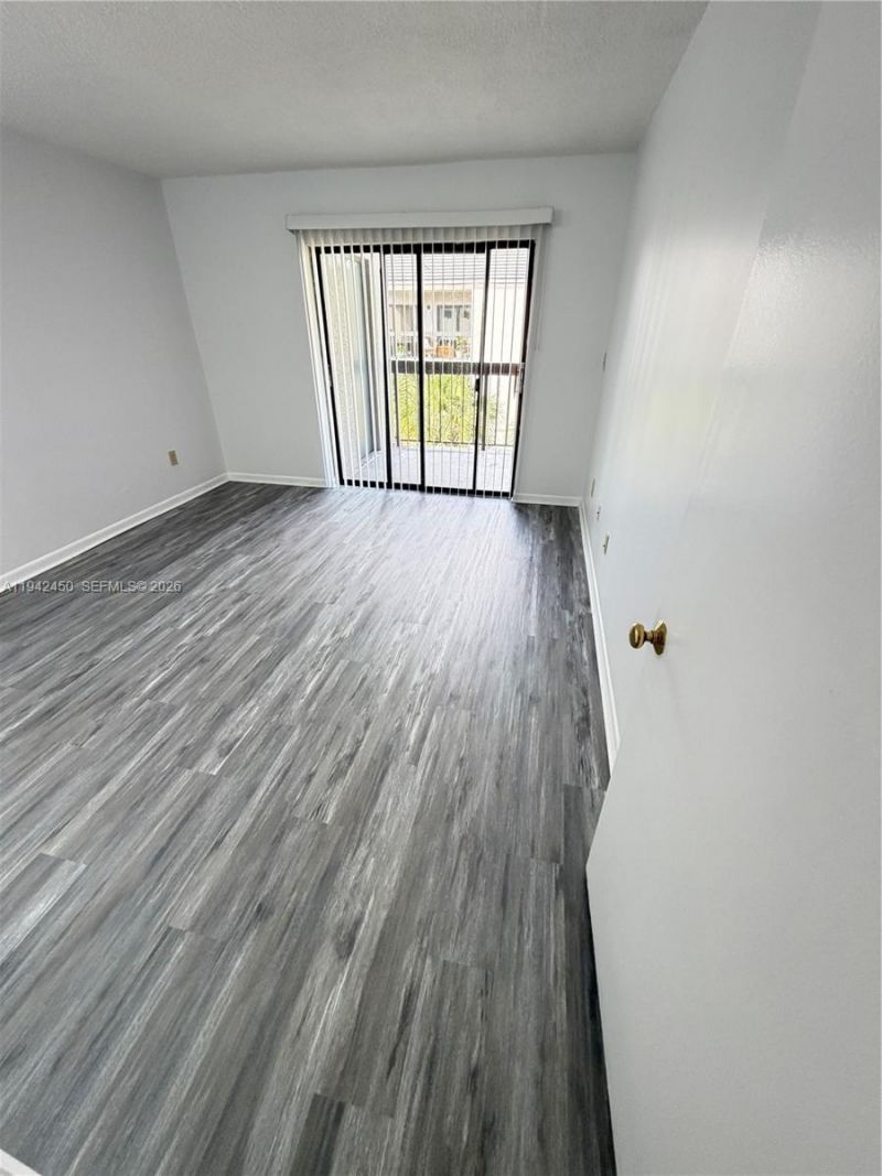 8810 SW 132nd Pl, Unit 403DN, Miami, FL 33186 Photo