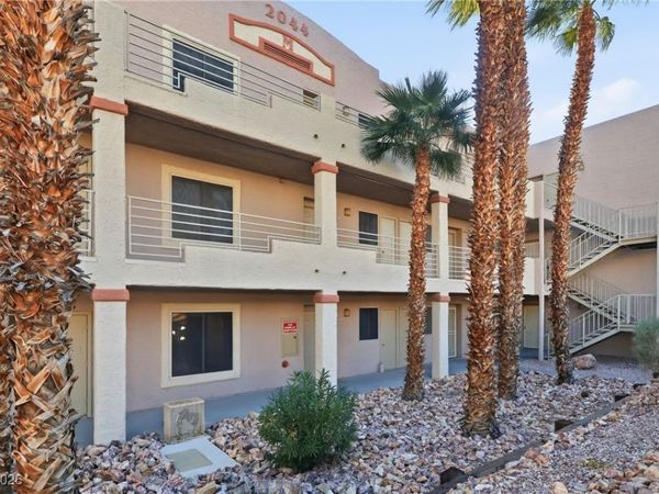 2044 Mesquite Lane, Unit 103, Laughlin, NV 89029