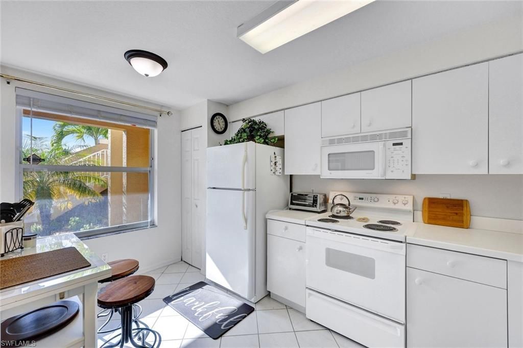 2469 Millcreek Ln, Unit 102, Naples, FL 34119 Photo