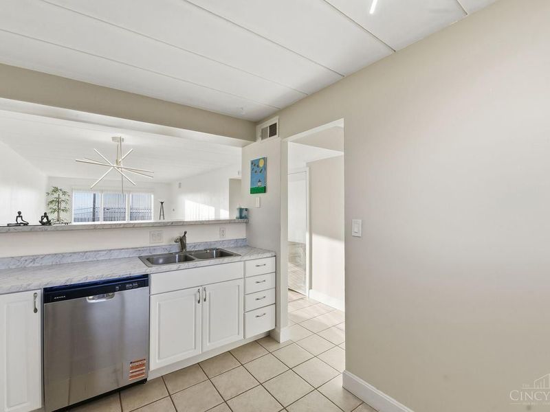 2680 Lehman Road, Unit C205, Cincinnati, OH 45204 Photo 15