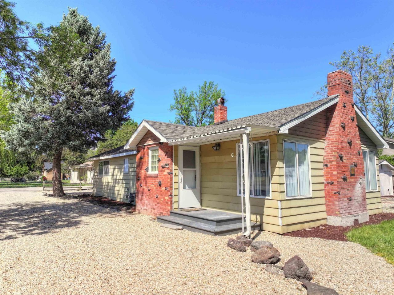 2912 S Harmony Ave, Boise, ID 83706 Main Photo