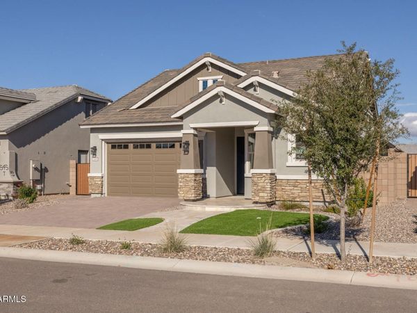 22452 E Cattle Drive, Queen Creek, AZ 85142