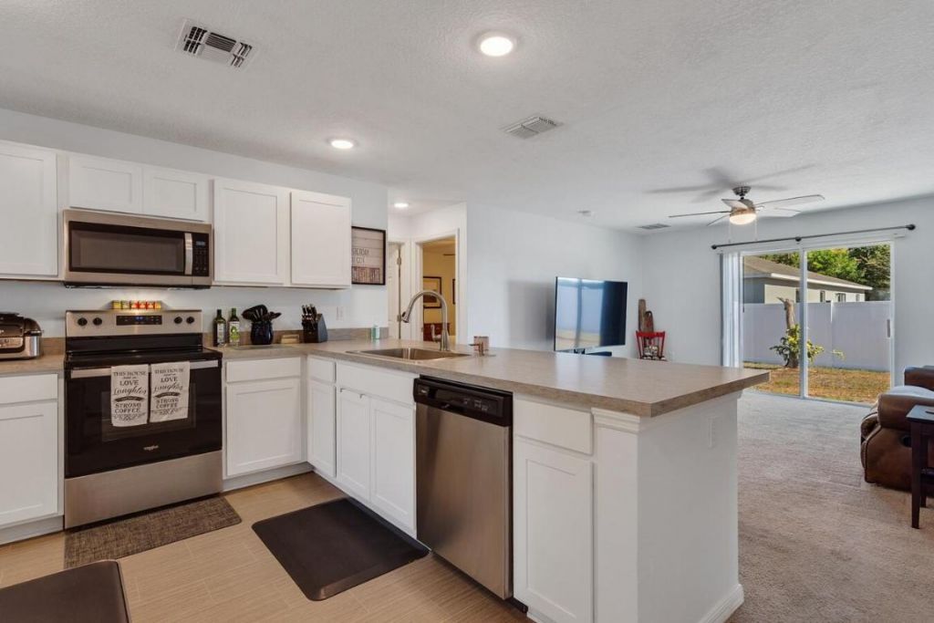 159 SW Milburn Circle, Port Saint Lucie, FL 34953 Photo