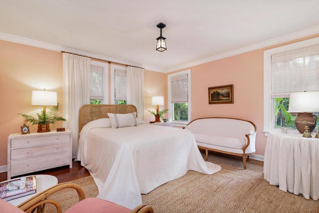 746 Upland Road, West Palm Beach, FL 33401 Photo