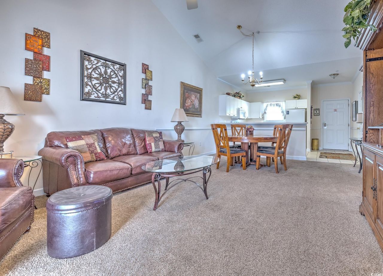 6253 Catalina Dr. Photo 19