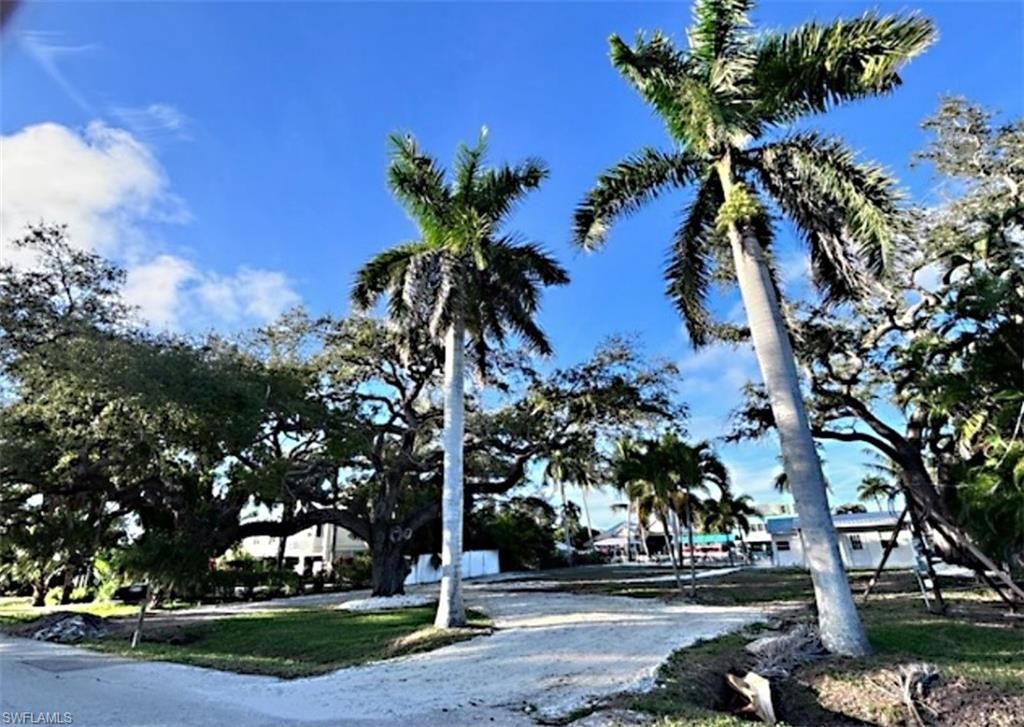 3348 6th Ave, Saint James City, FL 33956 Photo