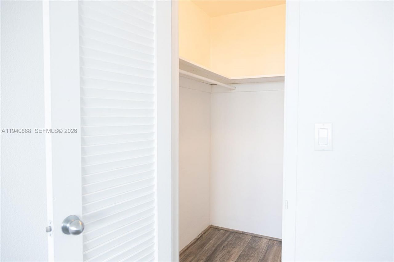 1200 West Ave, Unit 708, Miami Beach, FL 33139 Photo