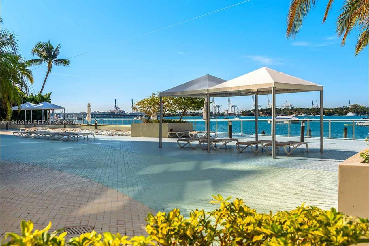 1200 West Ave, Unit 708, Miami Beach, FL 33139 Photo