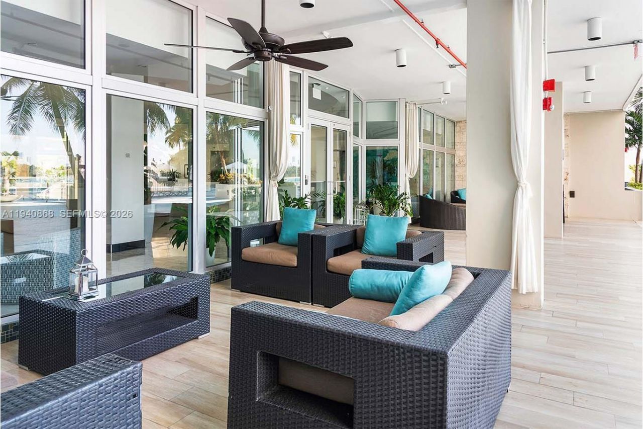 1200 West Ave, Unit 708, Miami Beach, FL 33139 Photo