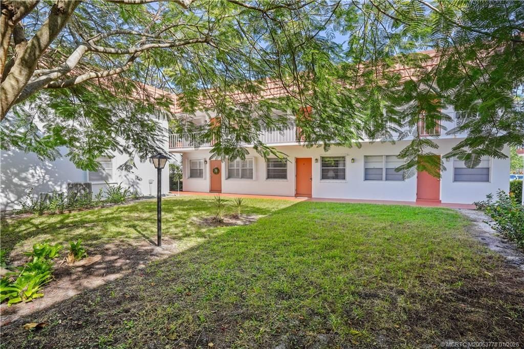 2600 SE Ocean Boulevard, Unit DD-12, Stuart, FL 34996 Photo