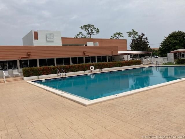 2600 SE Ocean Boulevard, Unit DD-12, Stuart, FL 34996 Photo