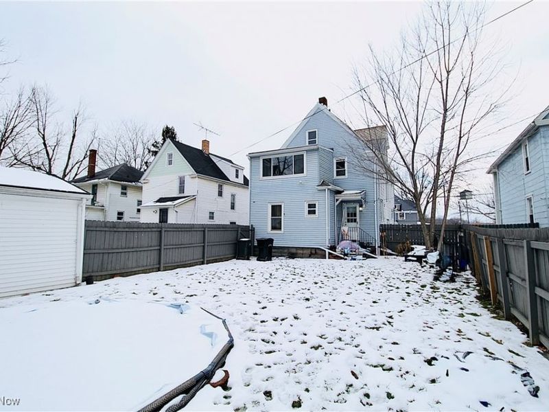 1122 West Avenue, Elyria, OH 44035 Photo 6