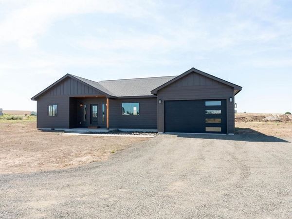 25751 Westfield Ln, Davenport, WA 99122