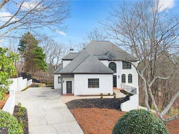 539 Schofield Drive, Powder Springs, GA 30127