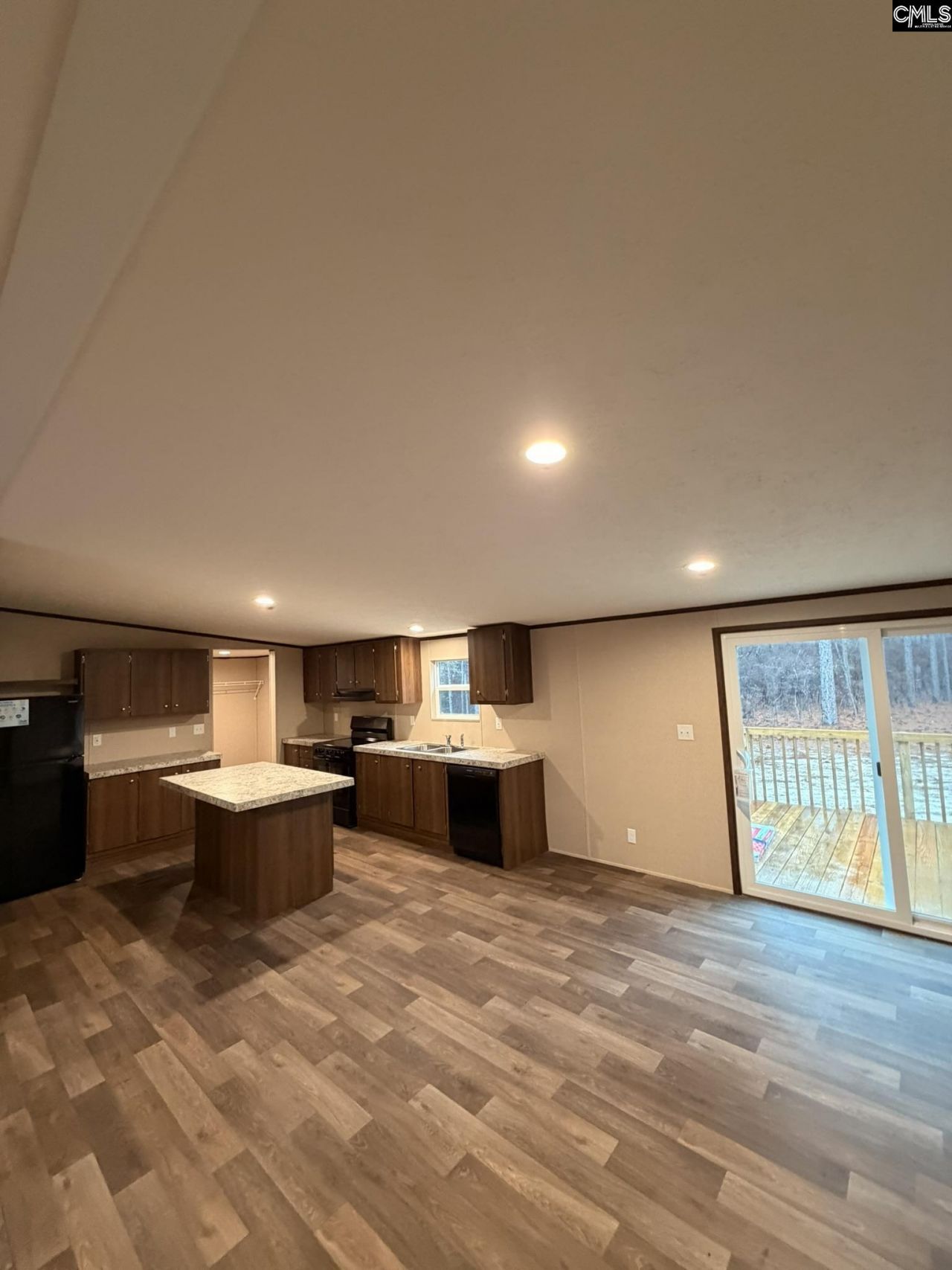 130 Carlton Drive Photo 13