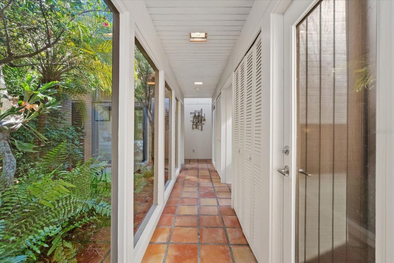 35 Sandy Cove Road, Unit 2A, Sarasota, FL 34242 Photo