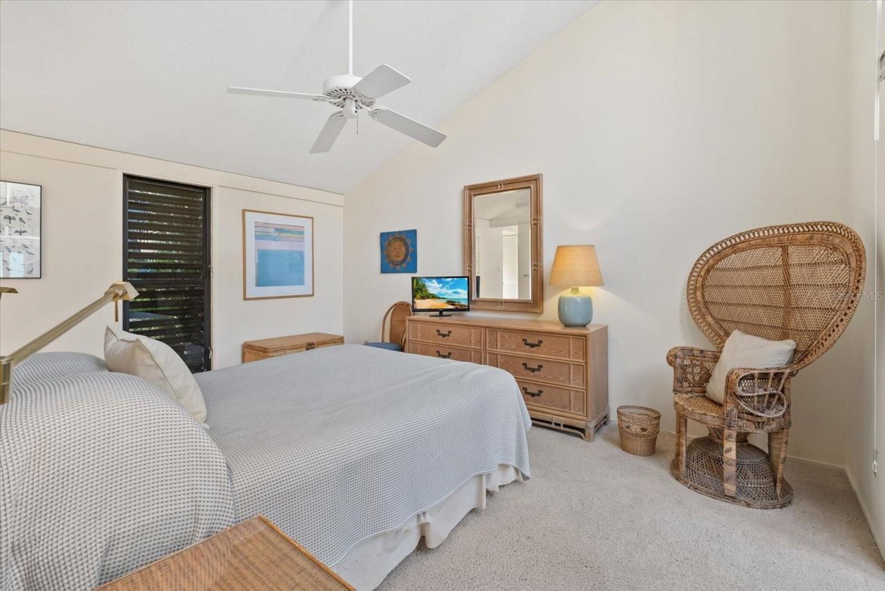 35 Sandy Cove Road, Unit 2A, Sarasota, FL 34242 Photo