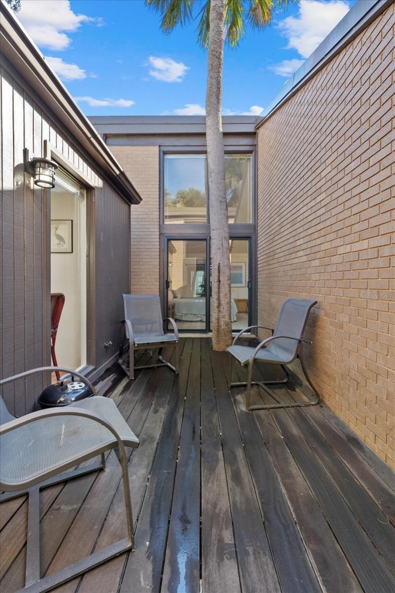 35 Sandy Cove Road, Unit 2A, Sarasota, FL 34242 Photo