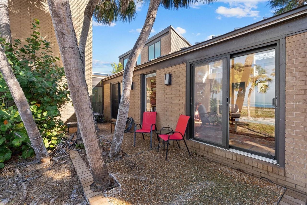 35 Sandy Cove Road, Unit 2A, Sarasota, FL 34242 Photo