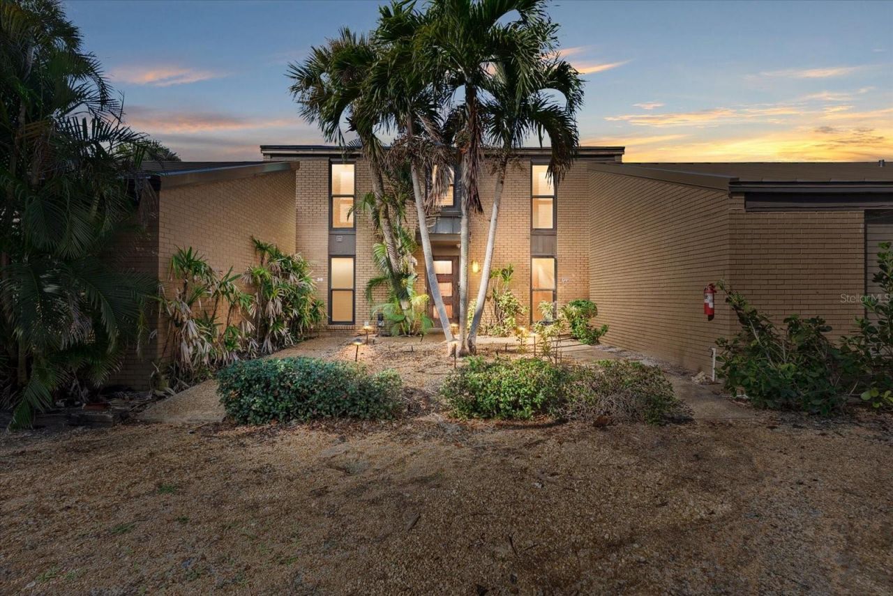 35 Sandy Cove Road, Unit 2A, Sarasota, FL 34242 Photo