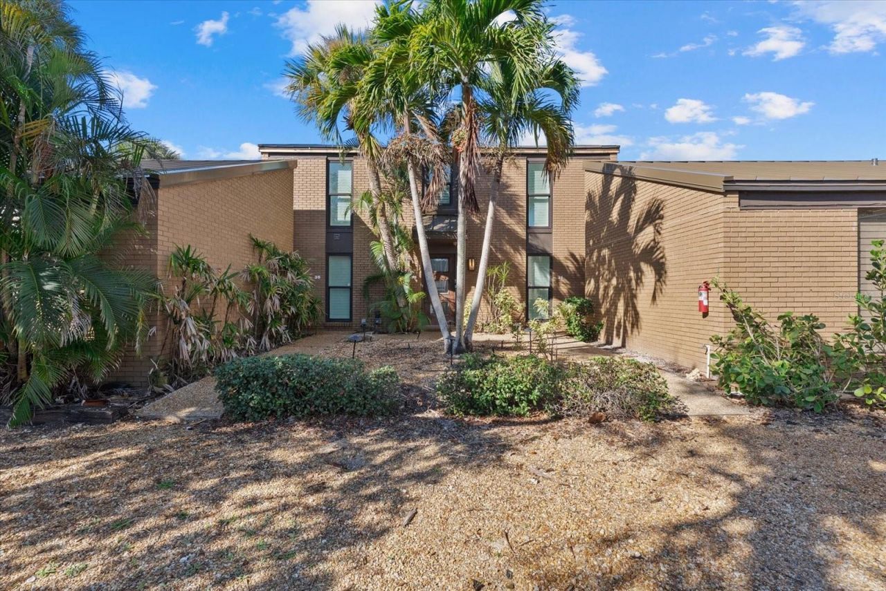 35 Sandy Cove Road, Unit 2A, Sarasota, FL 34242 Photo