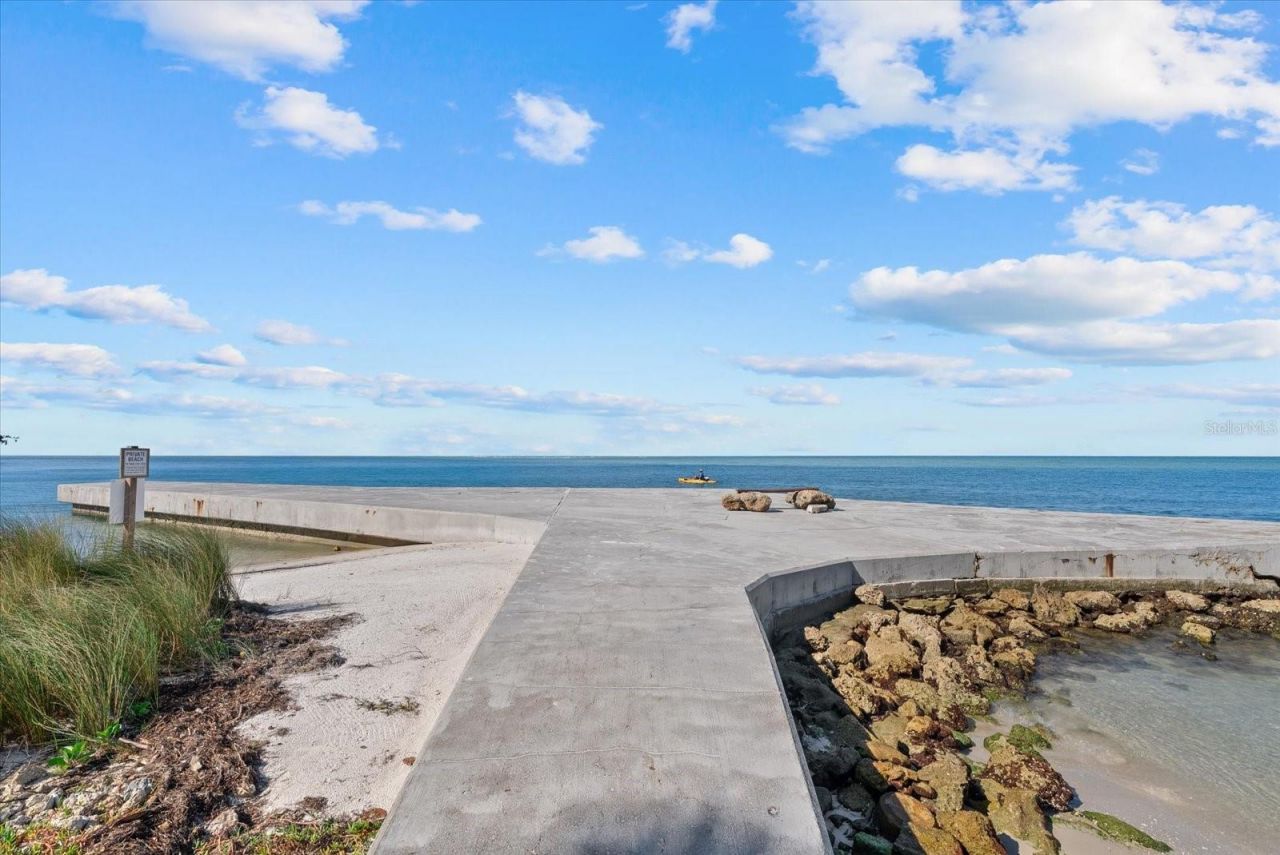 35 Sandy Cove Road, Unit 2A, Sarasota, FL 34242 Photo