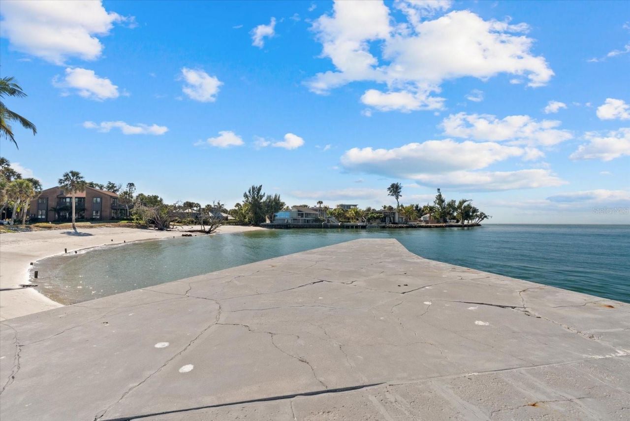 35 Sandy Cove Road, Unit 2A, Sarasota, FL 34242 Photo