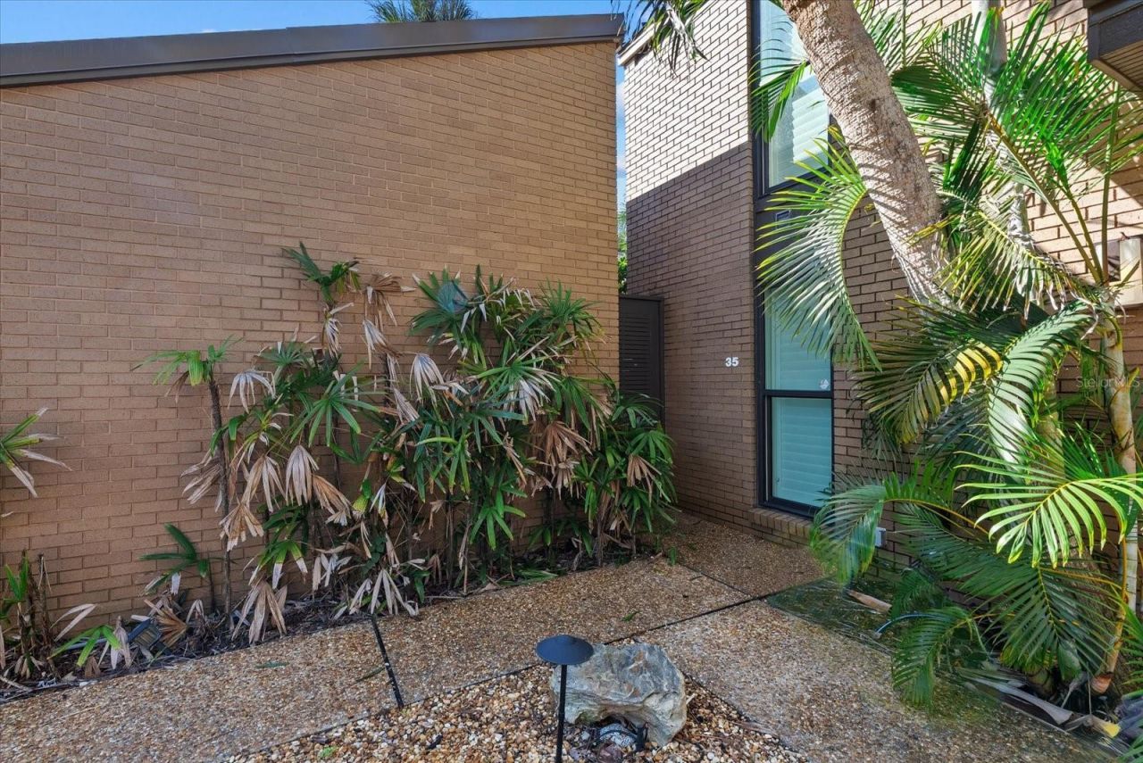 35 Sandy Cove Road, Unit 2A, Sarasota, FL 34242 Photo