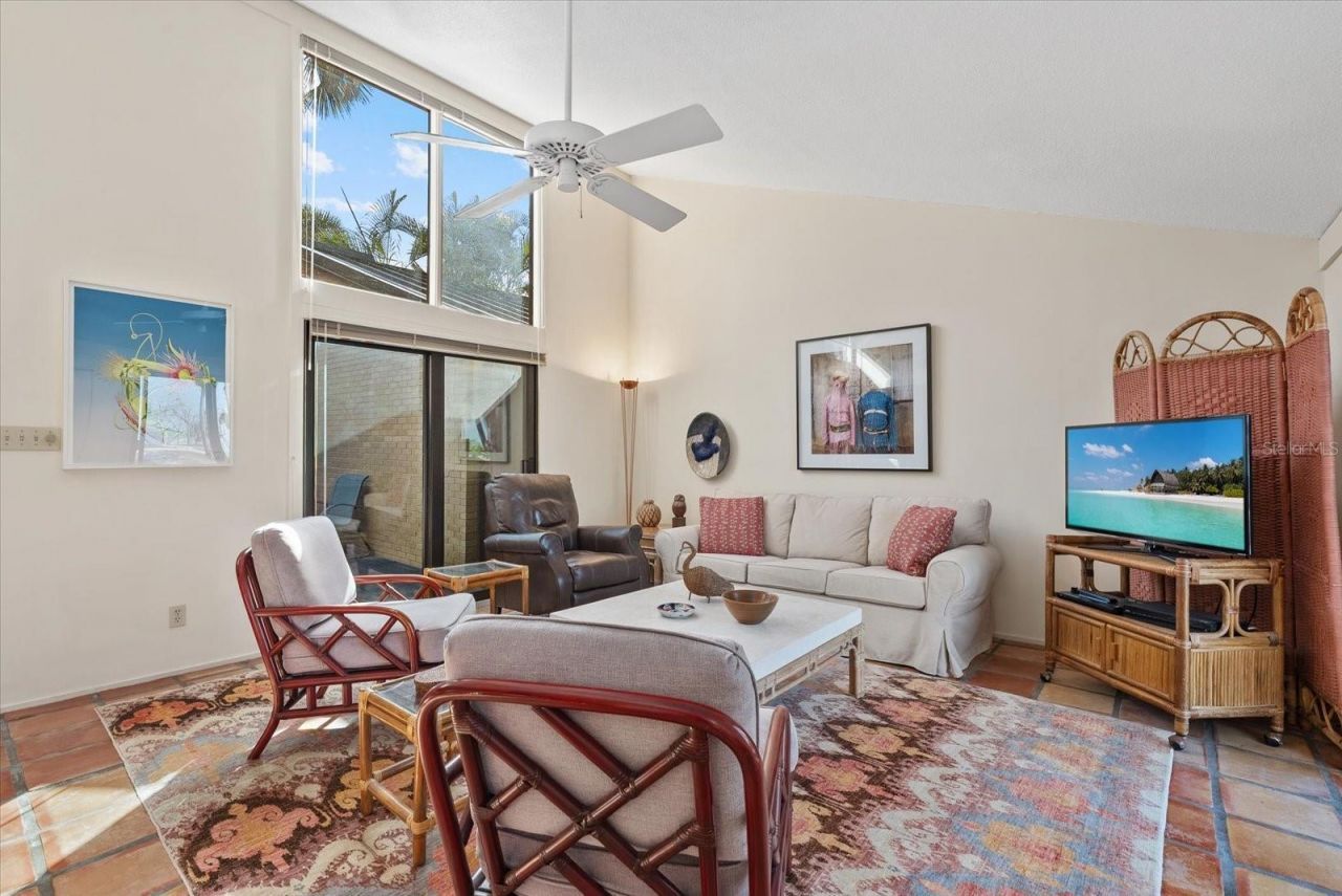 35 Sandy Cove Road, Unit 2A, Sarasota, FL 34242 Photo
