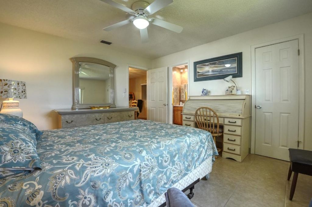 1601 SW 18th Street, Boynton Beach, FL 33426 Photo