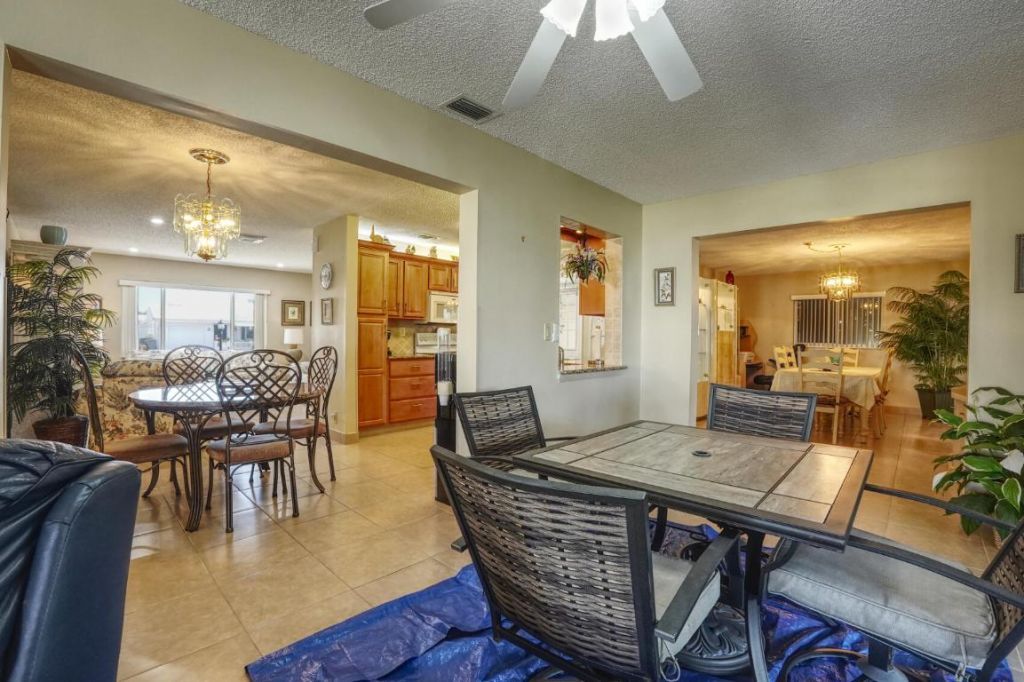 1601 SW 18th Street, Boynton Beach, FL 33426 Photo