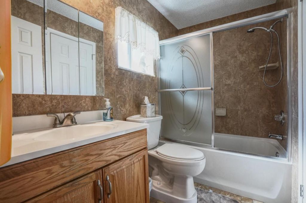 1601 SW 18th Street, Boynton Beach, FL 33426 Photo