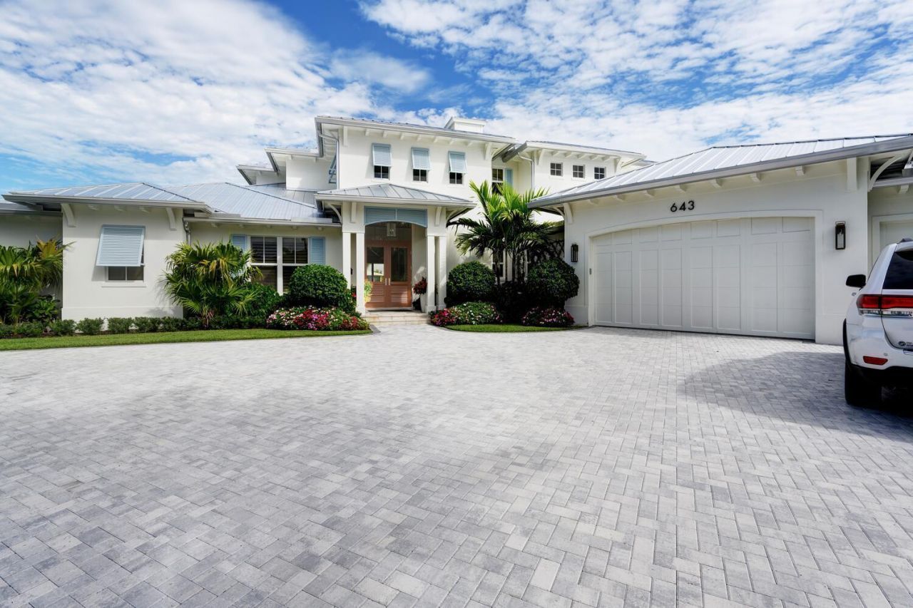 643 Pilot Road, North Palm Beach, FL 33408 Photo