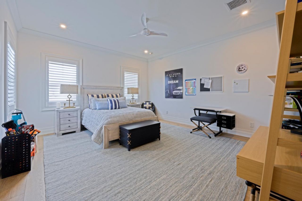 643 Pilot Road, North Palm Beach, FL 33408 Photo