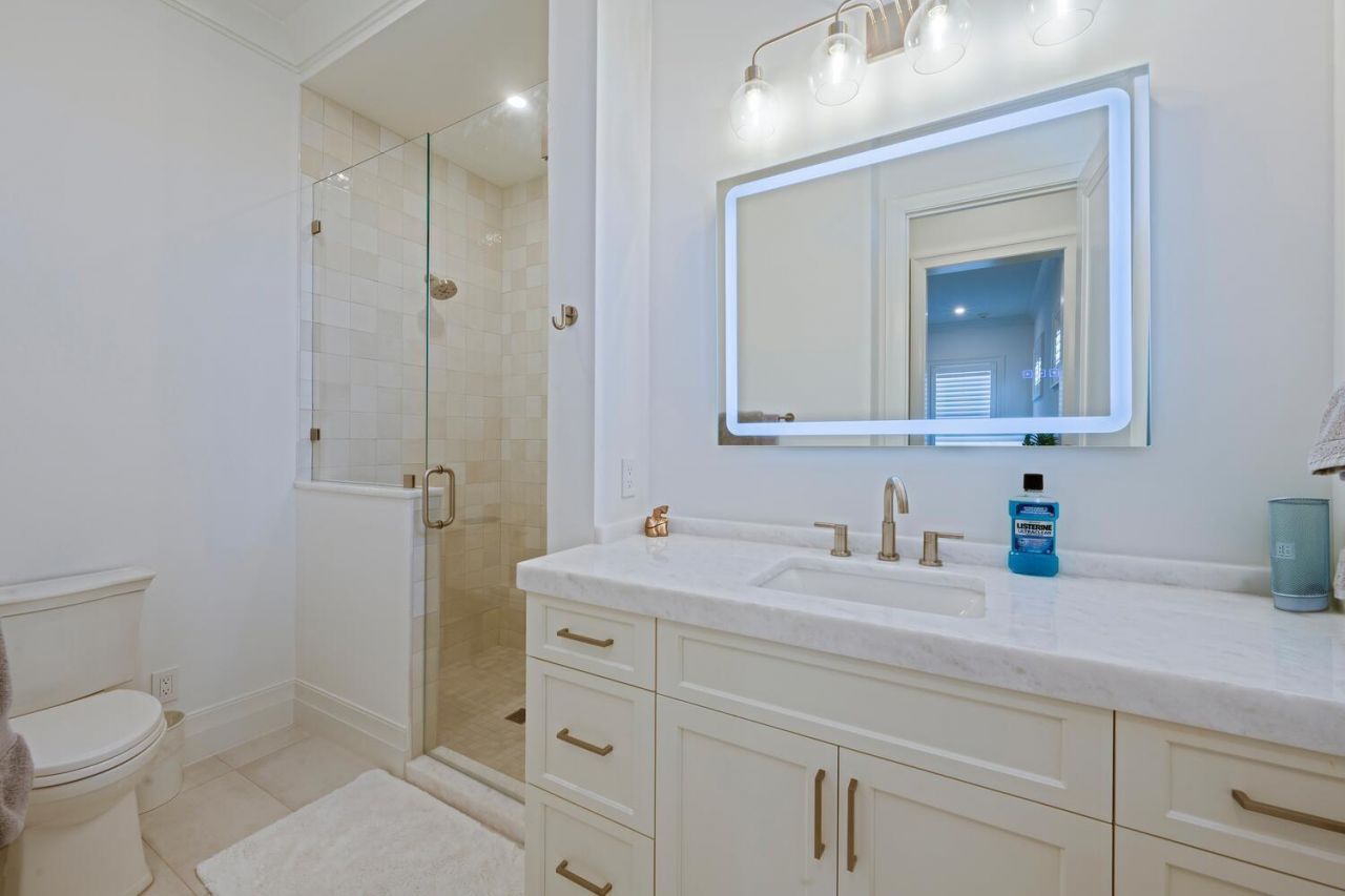 643 Pilot Road, North Palm Beach, FL 33408 Photo