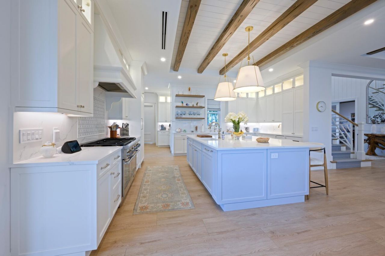 643 Pilot Road, North Palm Beach, FL 33408 Photo