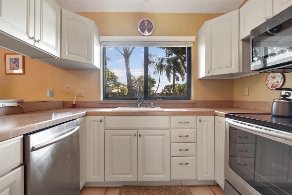 5541 Ainsley Court, Boynton Beach, FL 33437 Photo