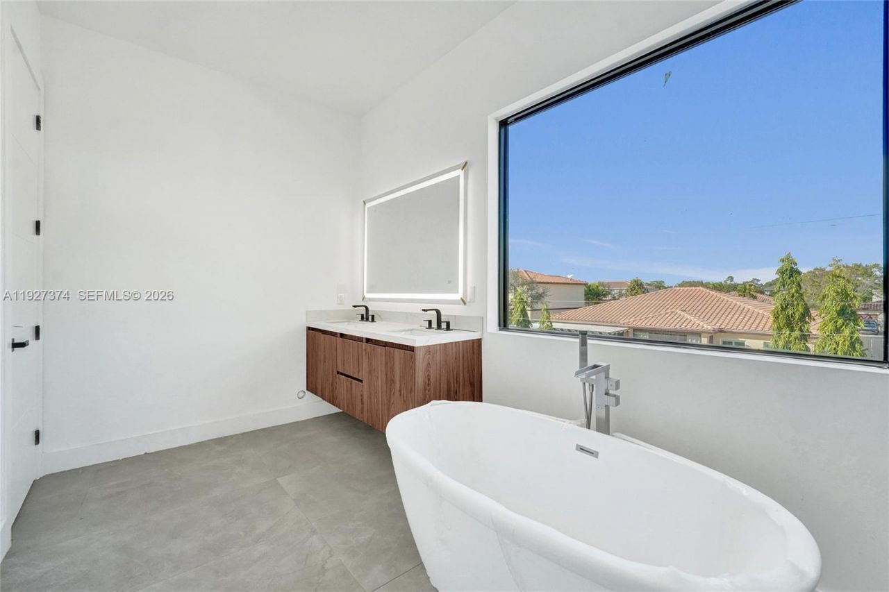 13023 Davie Oaks Dr, Davie, FL 33325 Photo