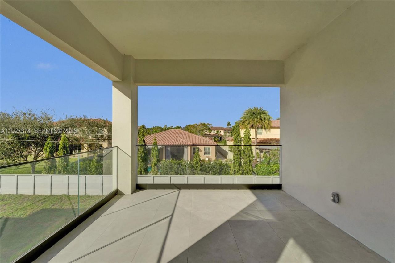 13023 Davie Oaks Dr, Davie, FL 33325 Photo