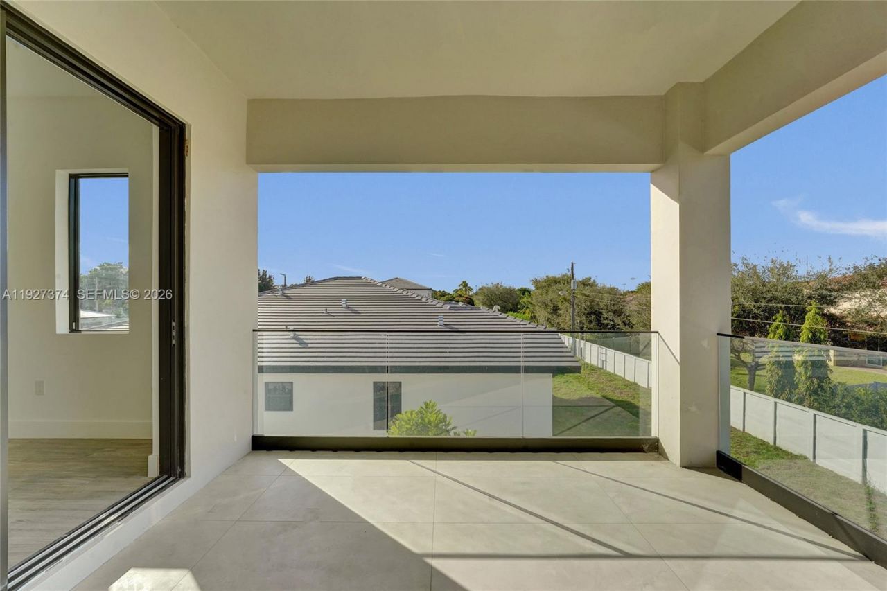 13023 Davie Oaks Dr, Davie, FL 33325 Photo