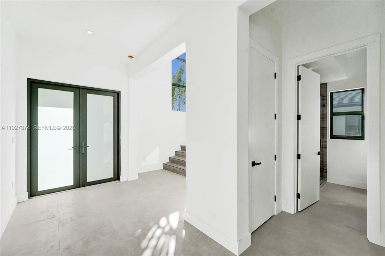 13023 Davie Oaks Dr, Davie, FL 33325 Photo