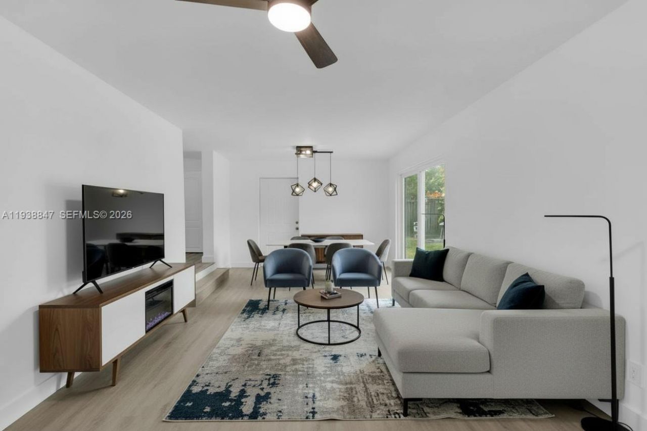 649 NW 24th Ave, Fort Lauderdale, FL 33311 Photo