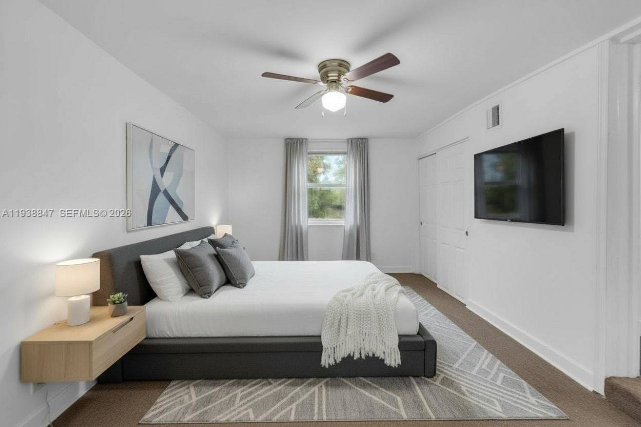 649 NW 24th Ave, Fort Lauderdale, FL 33311 Photo