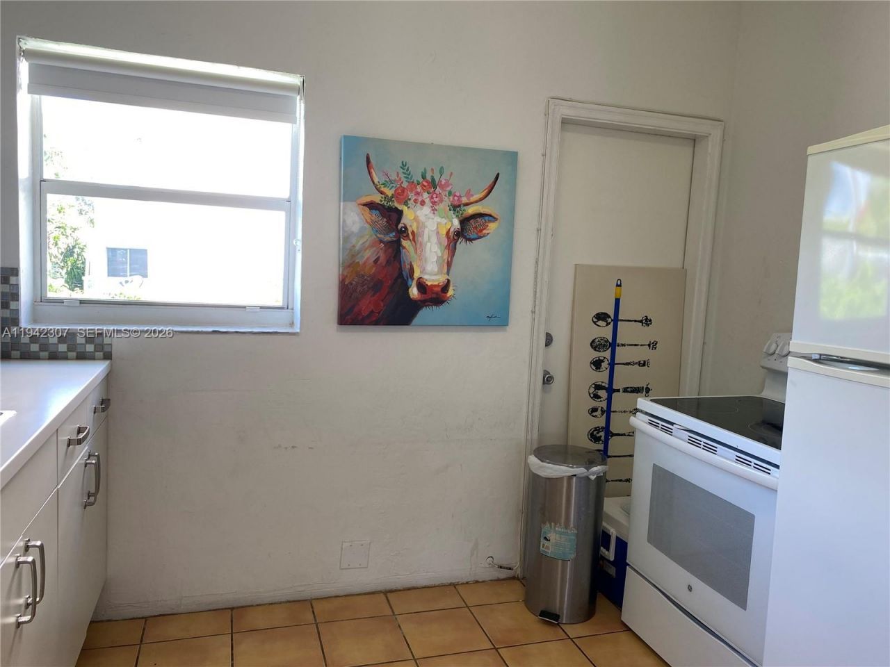 1011 9th St, Unit 8, Miami Beach, FL 33139 Photo