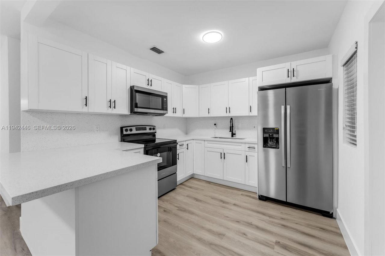 14401 Pierce St , Miami, FL 33176 Photo